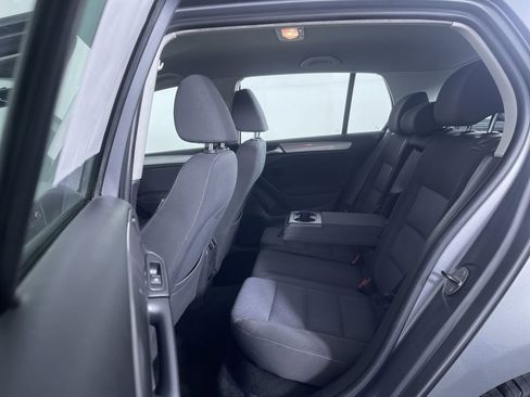 Used 2012 Volkswagen Golf TDI image 21