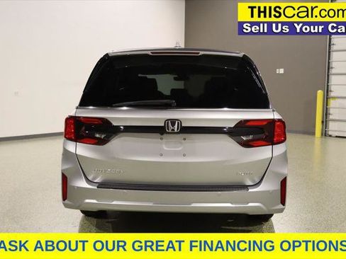 Used 2025 Honda Odyssey Elite image 6
