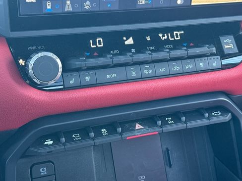 Used 2025 Toyota Tundra TRD Pro image 18