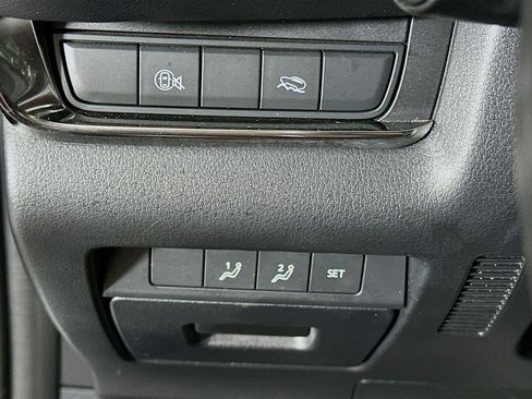 Used 2024 MAZDA CX-30 AWD 2.5 S w/ Preferred Package image 17