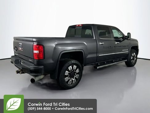 Used 2015 GMC Sierra 3500 Denali w/ Duramax Plus Package image 14