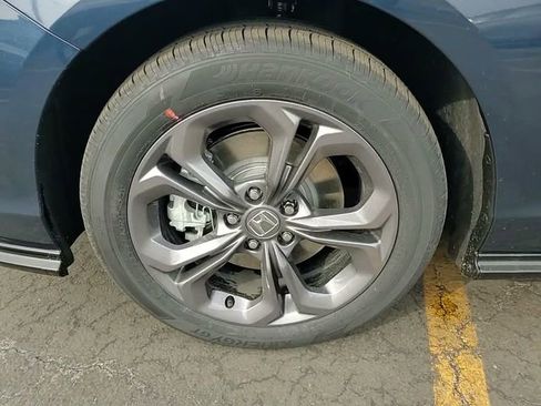 New 2026 Honda Accord EX-L image 8