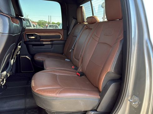 Used 2020 RAM 2500 Limited AWD/4WD image 13