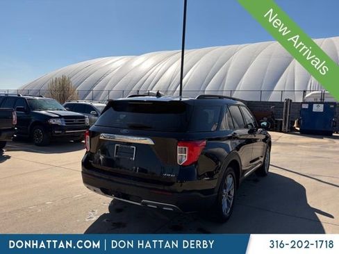 Used 2023 Ford Explorer XLT w/ Equipment Group 202A image 3