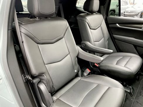 Certified 2023 Cadillac XT6 Sport w/ Technology Package image 15