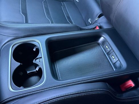 Certified 2020 Mercedes-Benz AMG GT 63 image 37