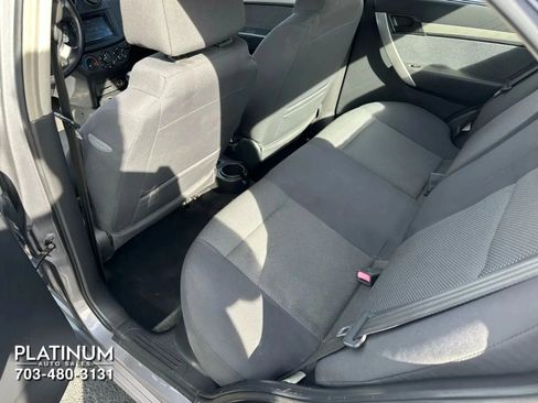 Used 2009 Chevrolet Aveo LT w/ Power and Convenience Package image 12