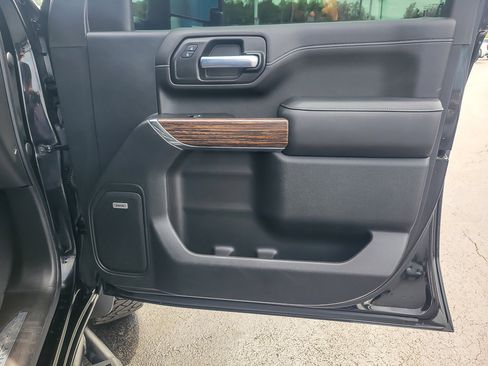 Certified 2020 Chevrolet Silverado 2500 High Country w/ Technology Package AWD/4WD image 19
