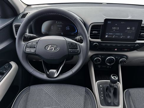 New 2026 Hyundai Venue SEL FWD image 17