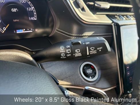Used 2023 Jeep Grand Cherokee L Limited w/ Black Appearance Package AWD/4WD image 38