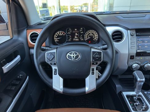 Used 2018 Toyota Tundra SR5 image 23