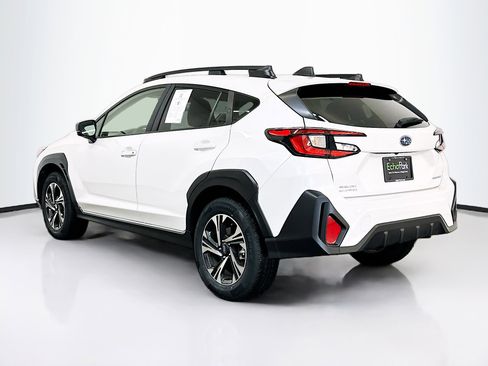Used 2024 Subaru Crosstrek 2.0i Premium image 5