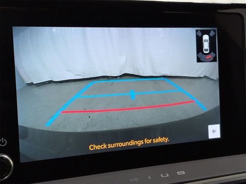 Used 2023 Toyota Prius LE image 29