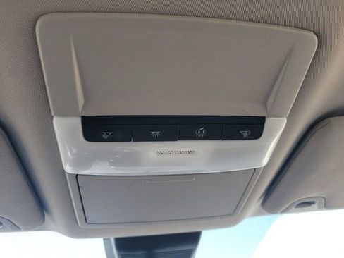 Used 2024 Nissan Altima 2.5 SV FWD image 13