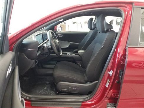 Used 2024 Hyundai Ioniq 6 SE RWD image 11