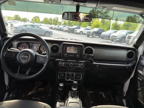 Used 2019 Jeep Wrangler Unlimited Sport S AWD/4WD image 26