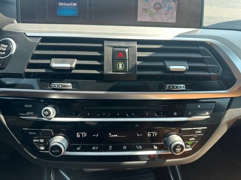 Used 2019 BMW X3 xDrive30i w/ Premium Package AWD/4WD image 5