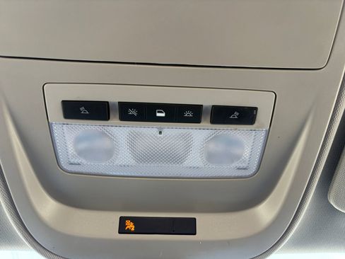 Used 2022 Chevrolet Colorado ZR2 AWD/4WD image 32