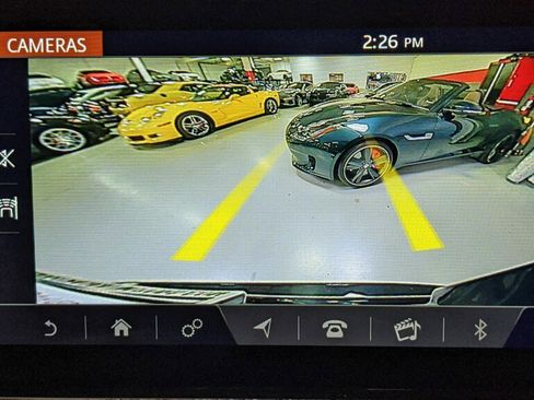 Used 2018 Land Rover Range Rover image 20