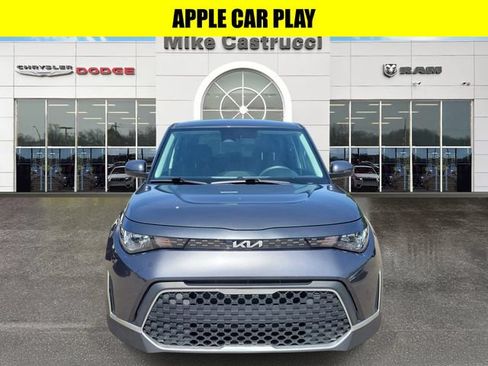Used 2024 Kia Soul LX w/ Option Group 015 FWD image 2