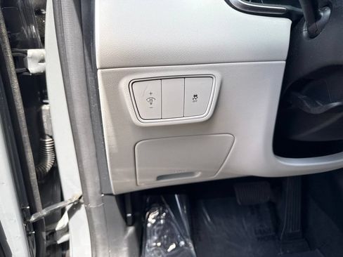 Used 2024 Hyundai Tucson SE AWD/4WD image 17