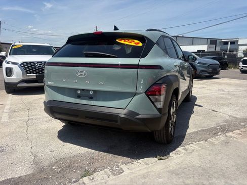 Used 2024 Hyundai Kona SEL FWD image 3