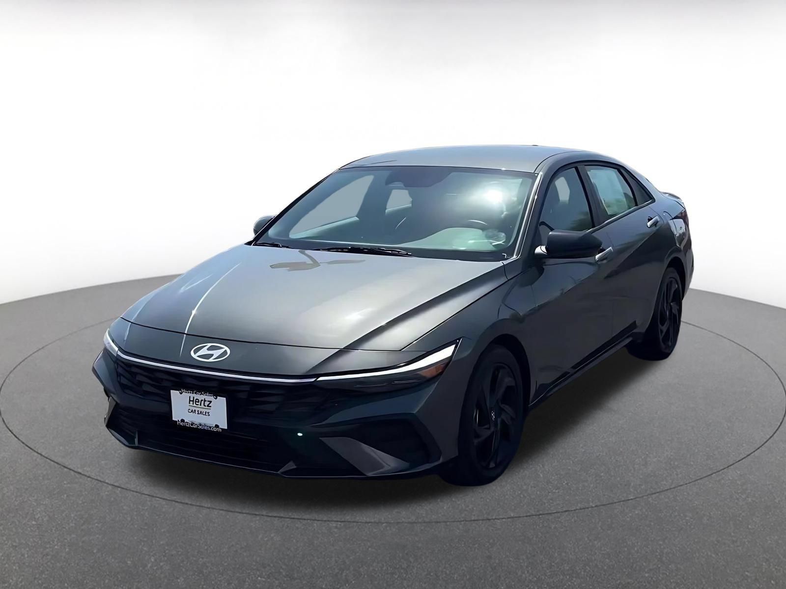 Used 2026 Hyundai Elantra Sport FWD image 6