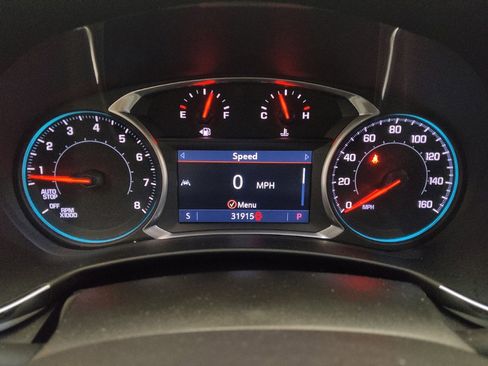 Used 2021 Chevrolet Equinox Premier FWD image 23
