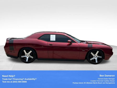 Used 2019 Dodge Challenger R/T RWD image 4