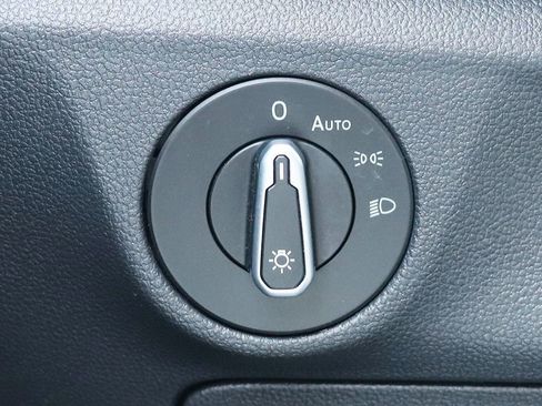 Used 2021 Volkswagen Jetta S w/ Driver Assistance Package image 41