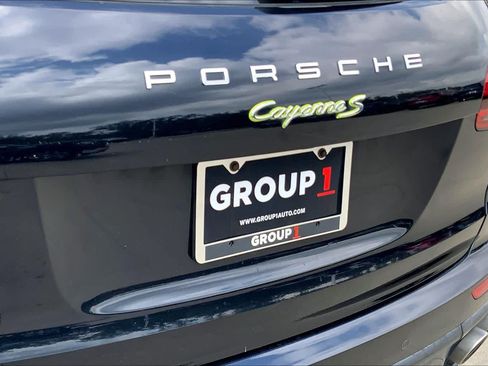 Used 2018 Porsche Cayenne S AWD/4WD image 30