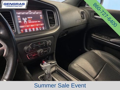 Used 2017 Dodge Charger R/T w/ Plus Group RWD image 15