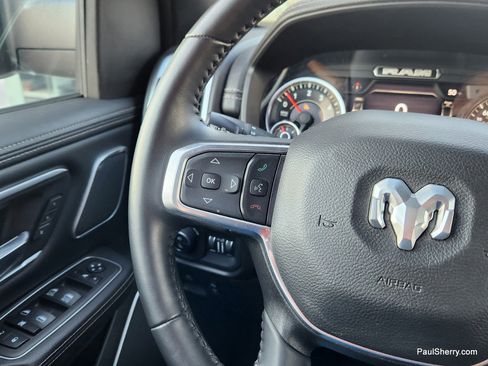 Used 2023 RAM 1500 Laramie AWD/4WD image 27