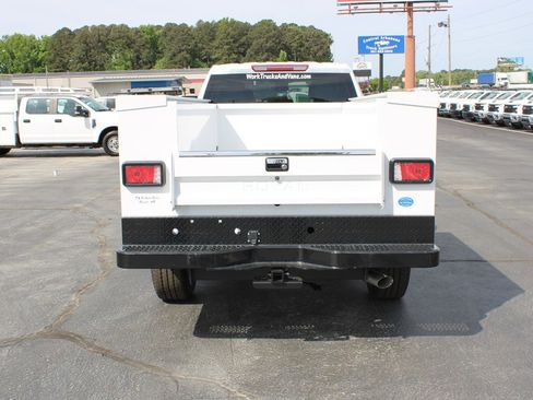Used 2025 Chevrolet Silverado 2500 W/T w/ WT Convenience Package AWD/4WD image 7