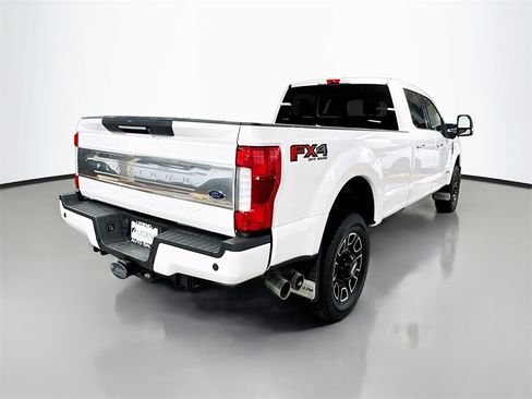 Used 2019 Ford F350 Platinum w/ Platinum Ultimate Package image 7