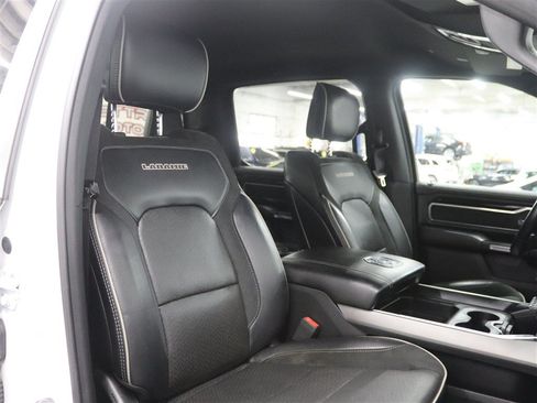 Used 2020 RAM 1500 Laramie w/ Sport Appearance Package AWD/4WD image 29