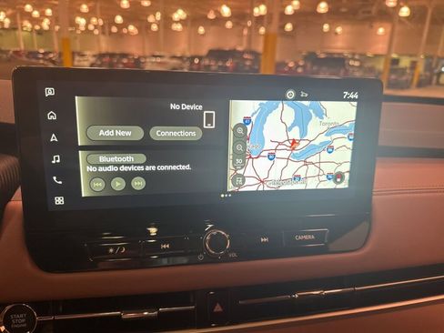 New 2025 Mitsubishi Outlander SEL image 12