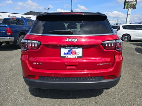 Used 2025 Jeep Compass Limited AWD/4WD image 4