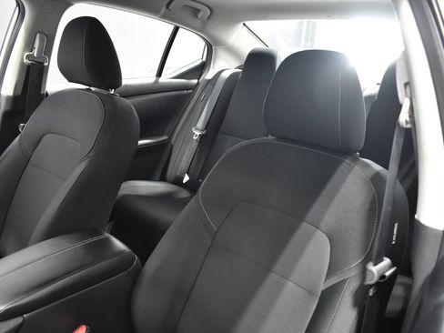 Certified 2025 Nissan Sentra S FWD image 16