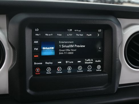 Used 2021 Jeep Wrangler Unlimited Sport AWD/4WD image 25