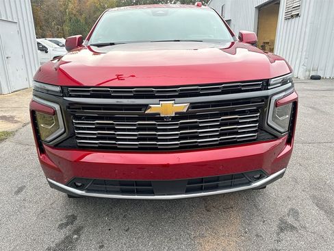 New 2026 Chevrolet Suburban High Country image 10