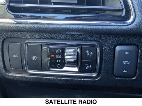 Used 2024 Lincoln Navigator Reserve AWD/4WD image 21