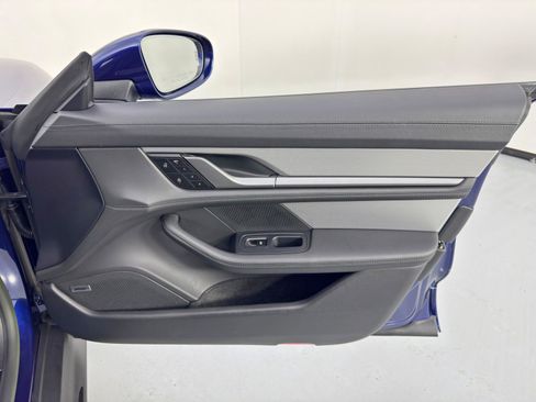 Used 2023 Porsche Taycan GTS image 46