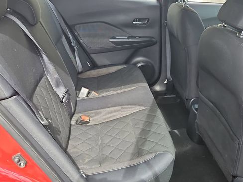 Used 2020 Nissan Kicks SV image 19