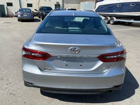 Used 2021 Toyota Camry XLE image 6