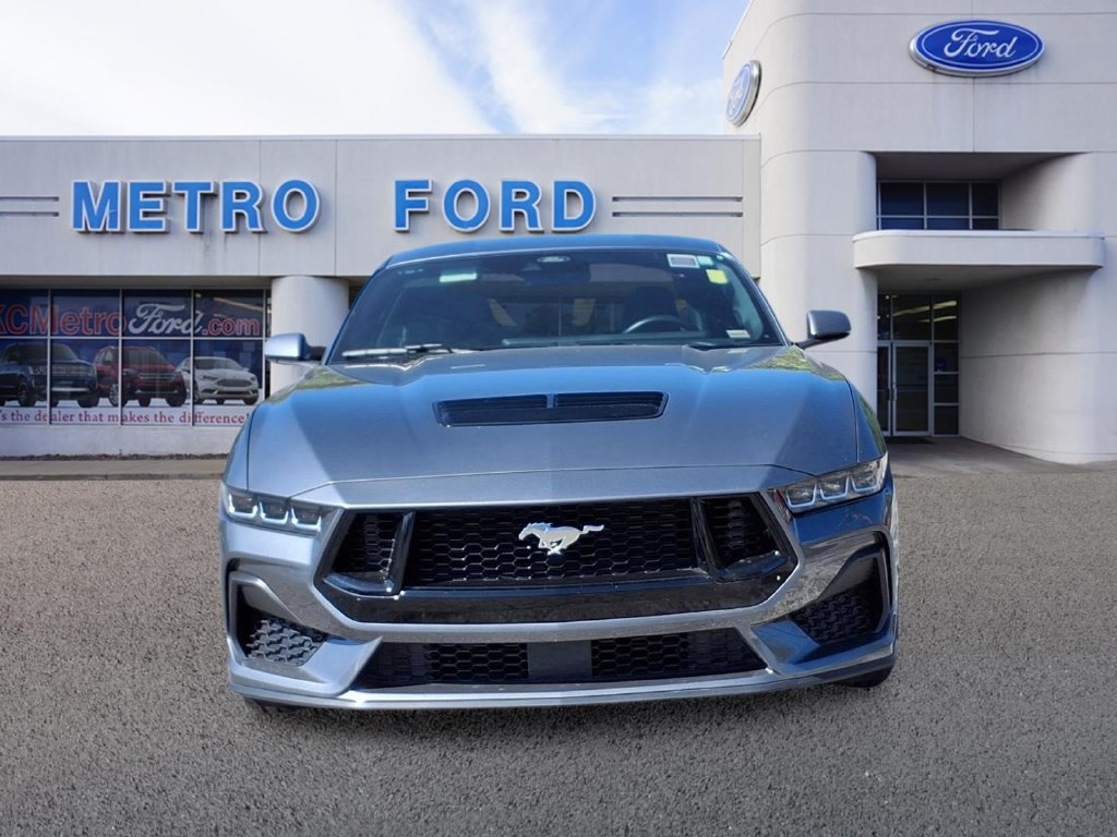 Certified 2025 Ford Mustang GT Premium RWD image 8