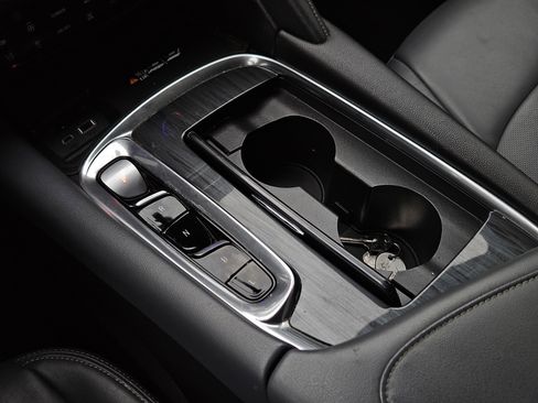 Used 2023 Buick Enclave Premium w/ Experience Buick Package image 23