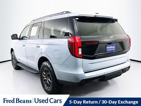 Used 2025 Ford Expedition Tremor AWD/4WD image 6