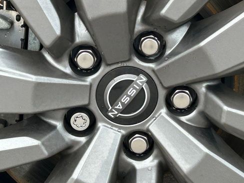 Used 2025 Nissan Pathfinder SV w/ Black Appearance Package image 35