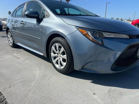 Used 2021 Toyota Corolla LE w/ Carpet Mat Package (TMS) image 13